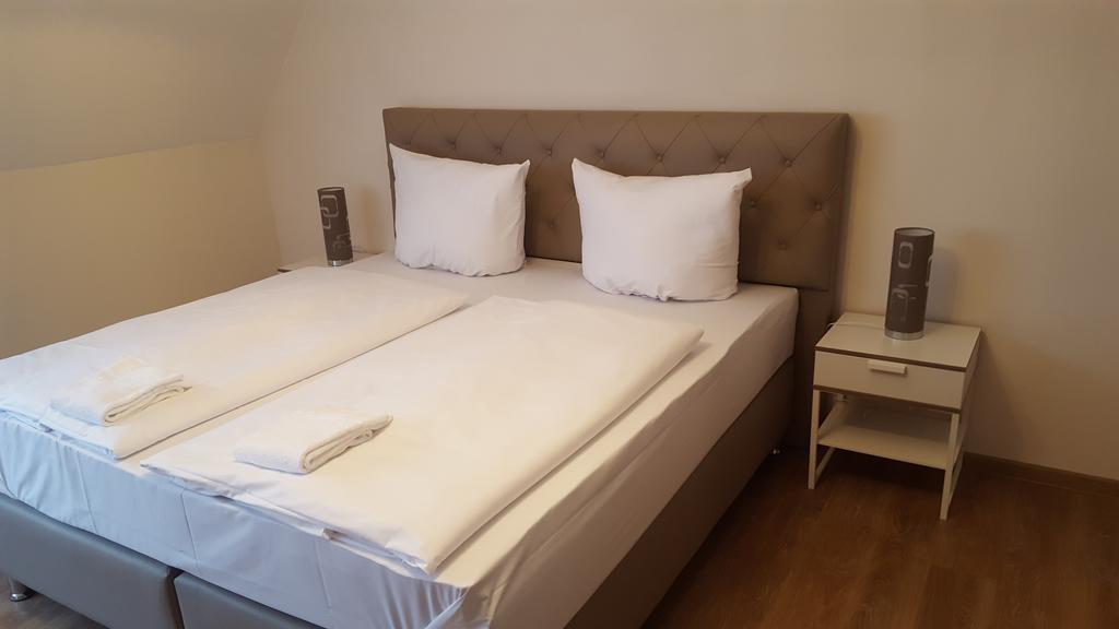 Hotel Ravene Cochem Luaran gambar