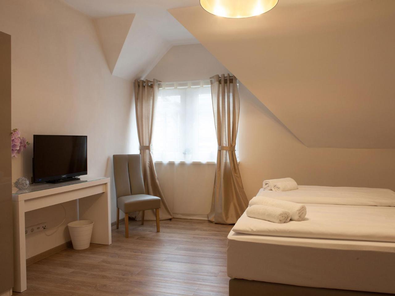 Hotel Ravene Cochem Luaran gambar