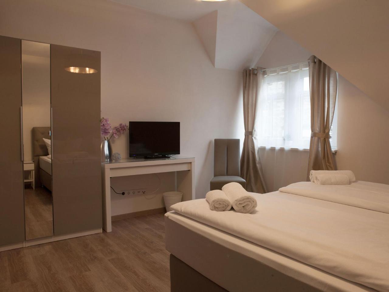 Hotel Ravene Cochem Luaran gambar